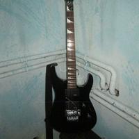 CHITARRA JACKSON Dinky Black paletta rovesciata