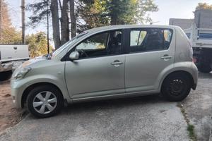 Daihatsu Sirion 4x4