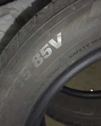 Gomme kumho ecsta 195/55/15 85 v