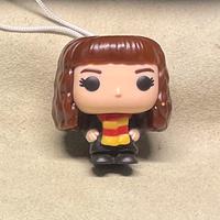 FunkoPop-KinderJoy-HarryPotterQuidditch Hermione