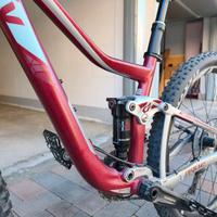 MTB FULL GIANT LIVE PIQUET