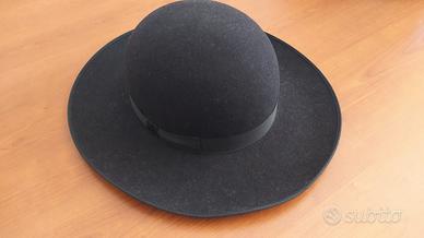 Cappello Saturno
