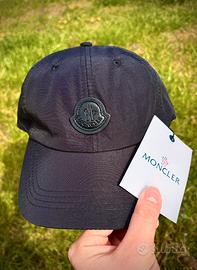 Cappello nero moncle