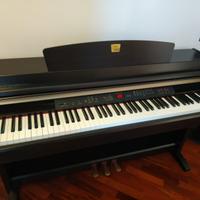 Pianoforte elettronico Yamaha Clavinova