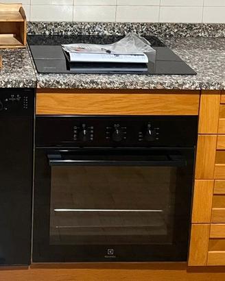 Forno e piano cottura a induzione