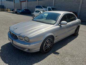 Jaguar X-Type 2.5 V6 24V cat Executive
