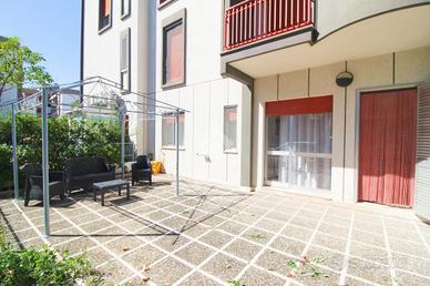 2 LOCALI A CAMPOMARINO