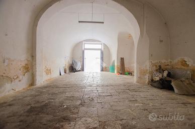 AUTORIMESSA A GIOIA DEL COLLE