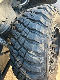 4 Gomme  km3 245/75/17