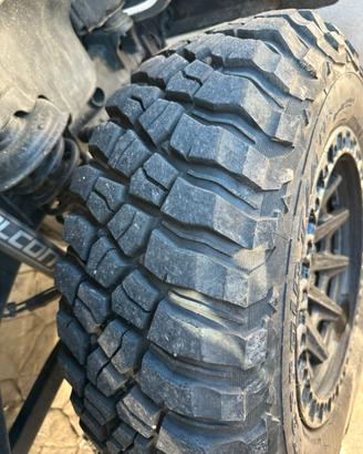4 Gomme  km3 245/75/17
