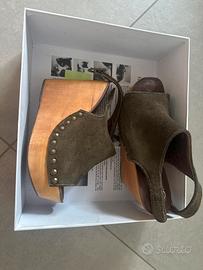 Zeppa Jeffrey Campbell verde militare