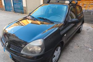 Renault Clio CDi diesel 