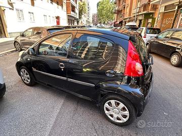 Peugeot 107 neopatentati automatica