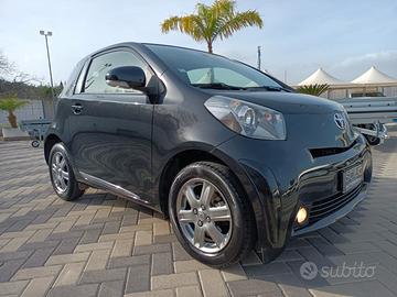Toyota iQ Turbodiesel 1.4 90 cv 6 marce 4 POSTI