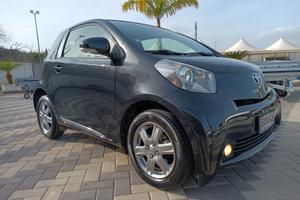 Toyota iQ Turbodiesel 1.4 90 cv 6 marce 4 POSTI