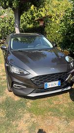 Ford focus ibrida