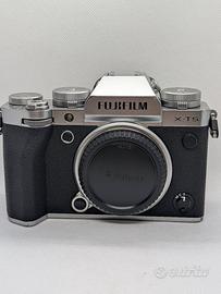 Fujifilm X-T5 argento Silver TOP Fuji scatti 15000