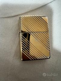 Zippo gold