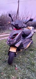 Scooter Aprilia SR 50 cc