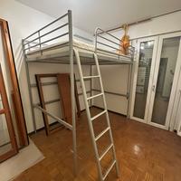 Letto a soppalco una piazza e mezza