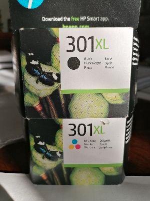 2 Cartucce HP 301XL NERA E TRICOLOR