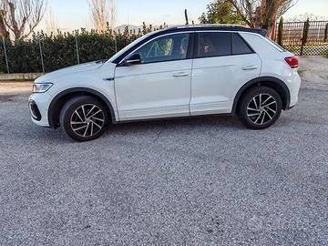 VolkSwagen T-Roc R-Line 150 CV+Navigatore