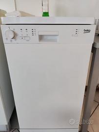 BEKO DFS05024W - LAVASTOVIGLIE SLIM BIANCA