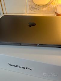 MacBook Pro 13" 2017 – 8 GB ram – ssd 128 GB