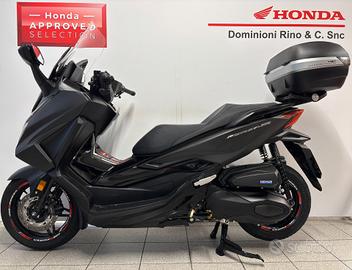 Honda Forza 350