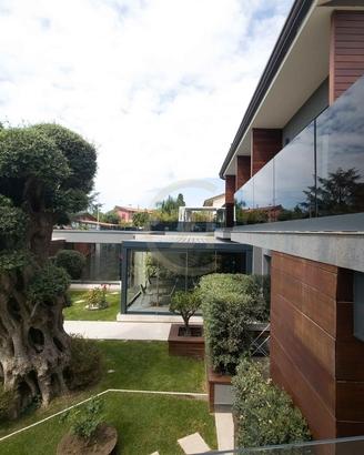 Esclusiva villa con piscina + Hotel Luxury con SPA