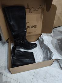 ko stivali donna  nuovi in pelle TG.41