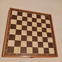 Scacchiera vintage in legno