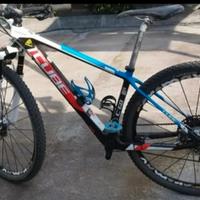 bicicletta Cube