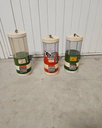 distributore noccioline 