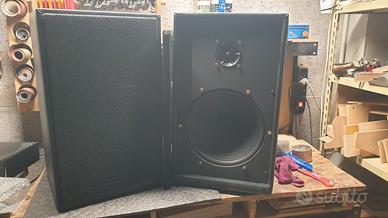 casse acustiche a 2 vie 50W cad.