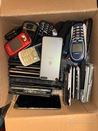 Lotto telefoni rotti