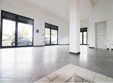 Locale commerciale c/1 - fisciano