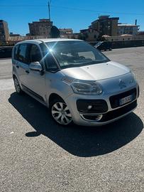 Citreoen c3 picasso 1.6hdi con gancio traino