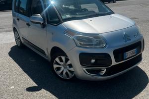 Citreoen c3 picasso 1.6hdi con gancio traino