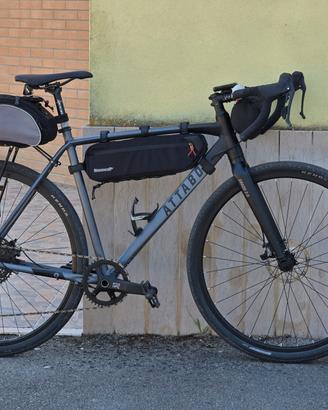 Bici Gravel  - bikepacking -cicloturismo taglia L 