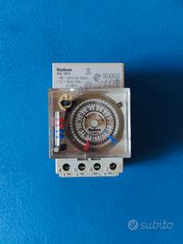 Interruttore orario analogico Theben SUL 188 h