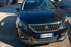Peugeot 2008  anno 2018 1.5 diesel 87000km