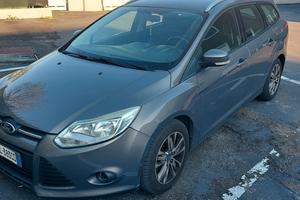 ford focus station Wagon 