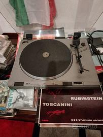 Giradischi AKAI AP D210