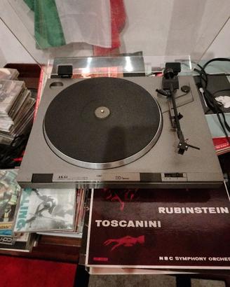 Giradischi AKAI AP D210