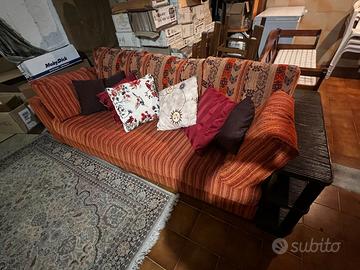 Divano arredo etnico