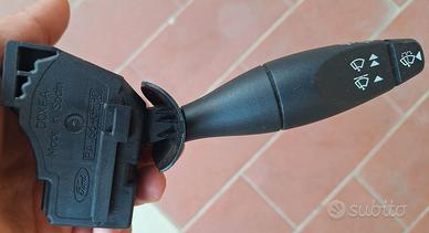 Devio tergi cristalli Ford Focus 2002