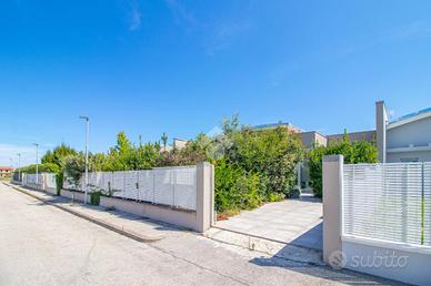 VILLA SINGOLA A CESENATICO