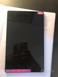 Lenovo M10F hd