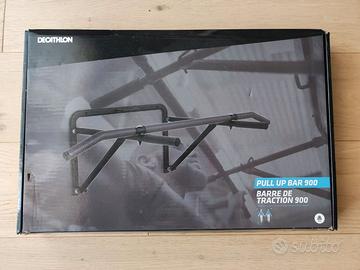 Barra per trazioni a muro pieghevole